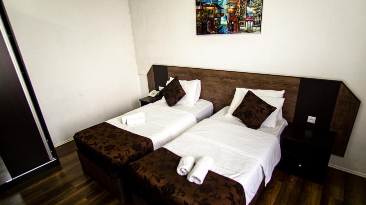 Aia Hotel Tiflis Dış mekan fotoğraf
