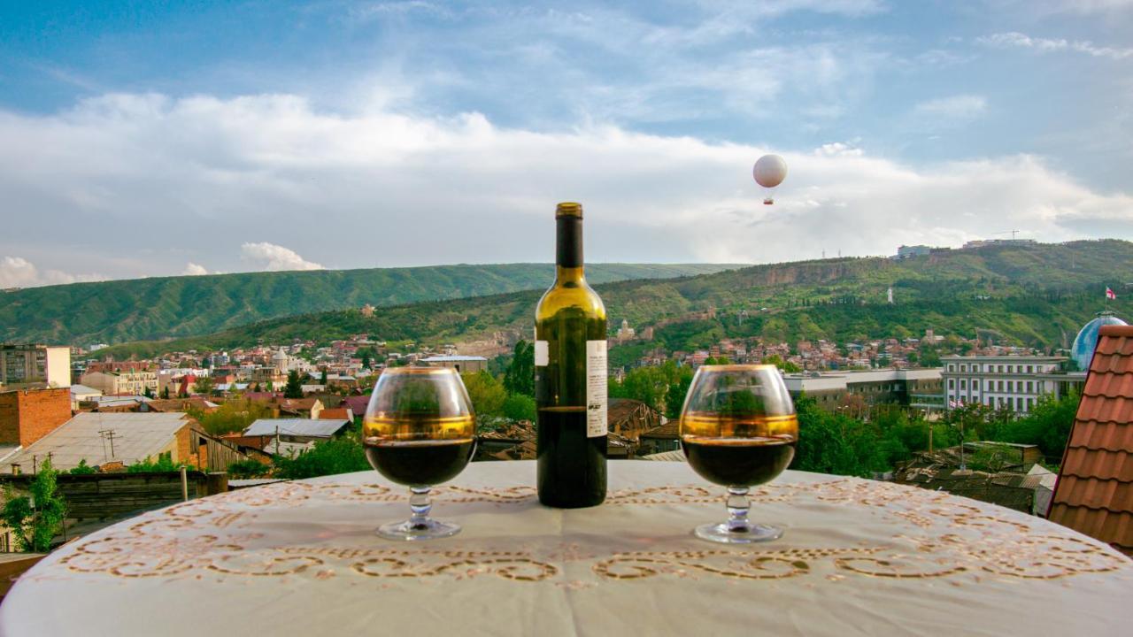 Aia Hotel Tiflis Dış mekan fotoğraf