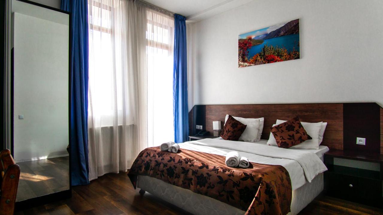Aia Hotel Tiflis Dış mekan fotoğraf