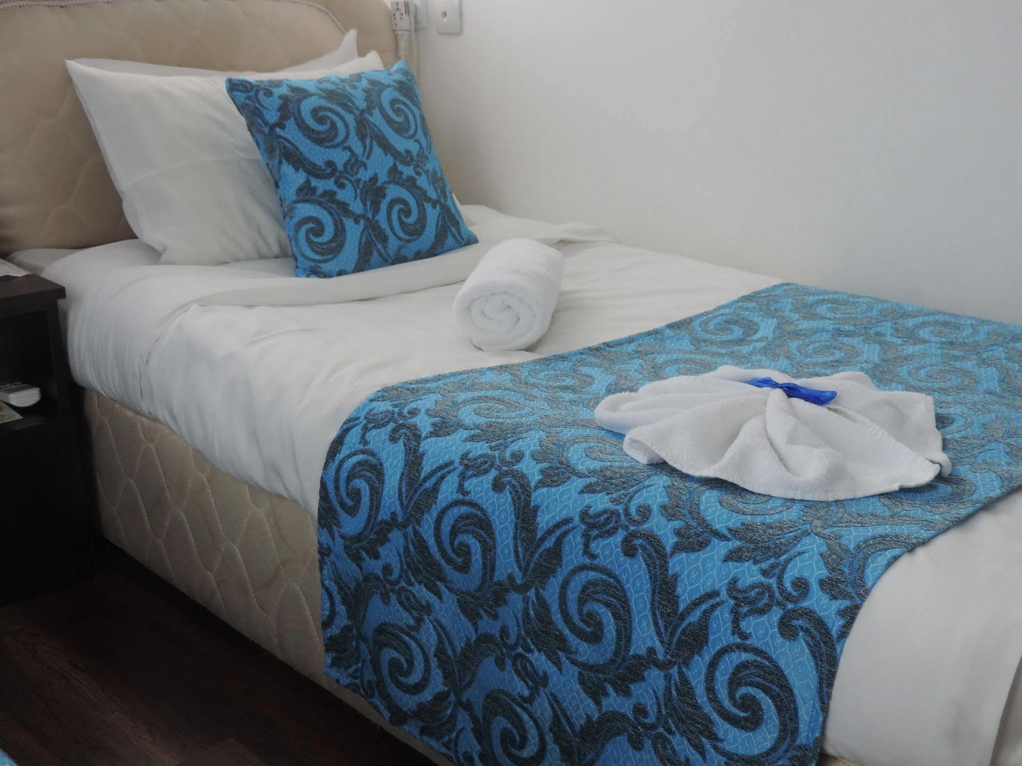 Aia Hotel Tiflis Dış mekan fotoğraf
