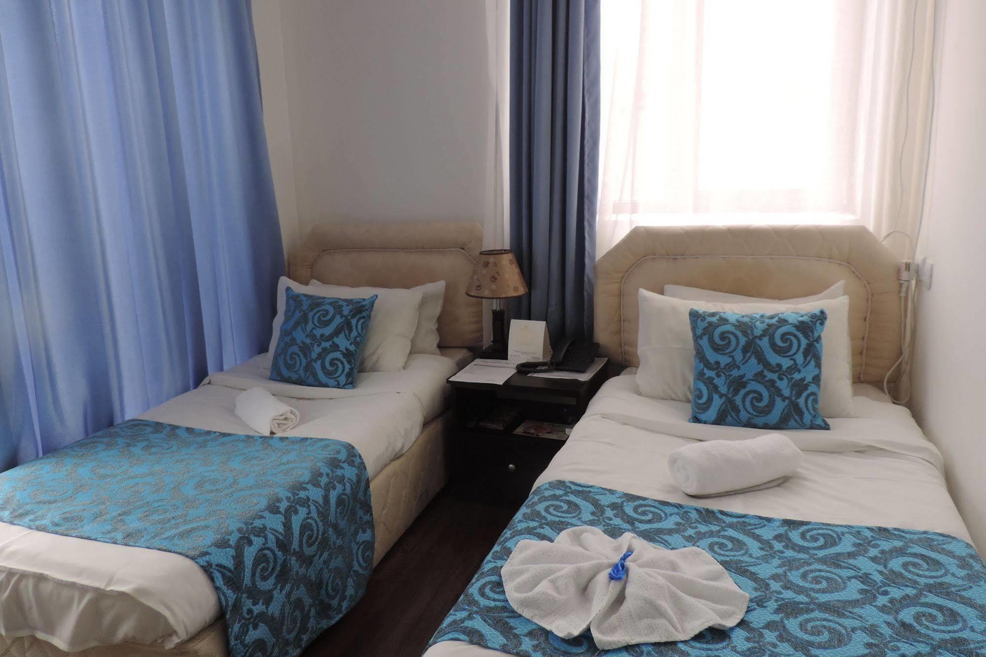 Aia Hotel Tiflis Dış mekan fotoğraf