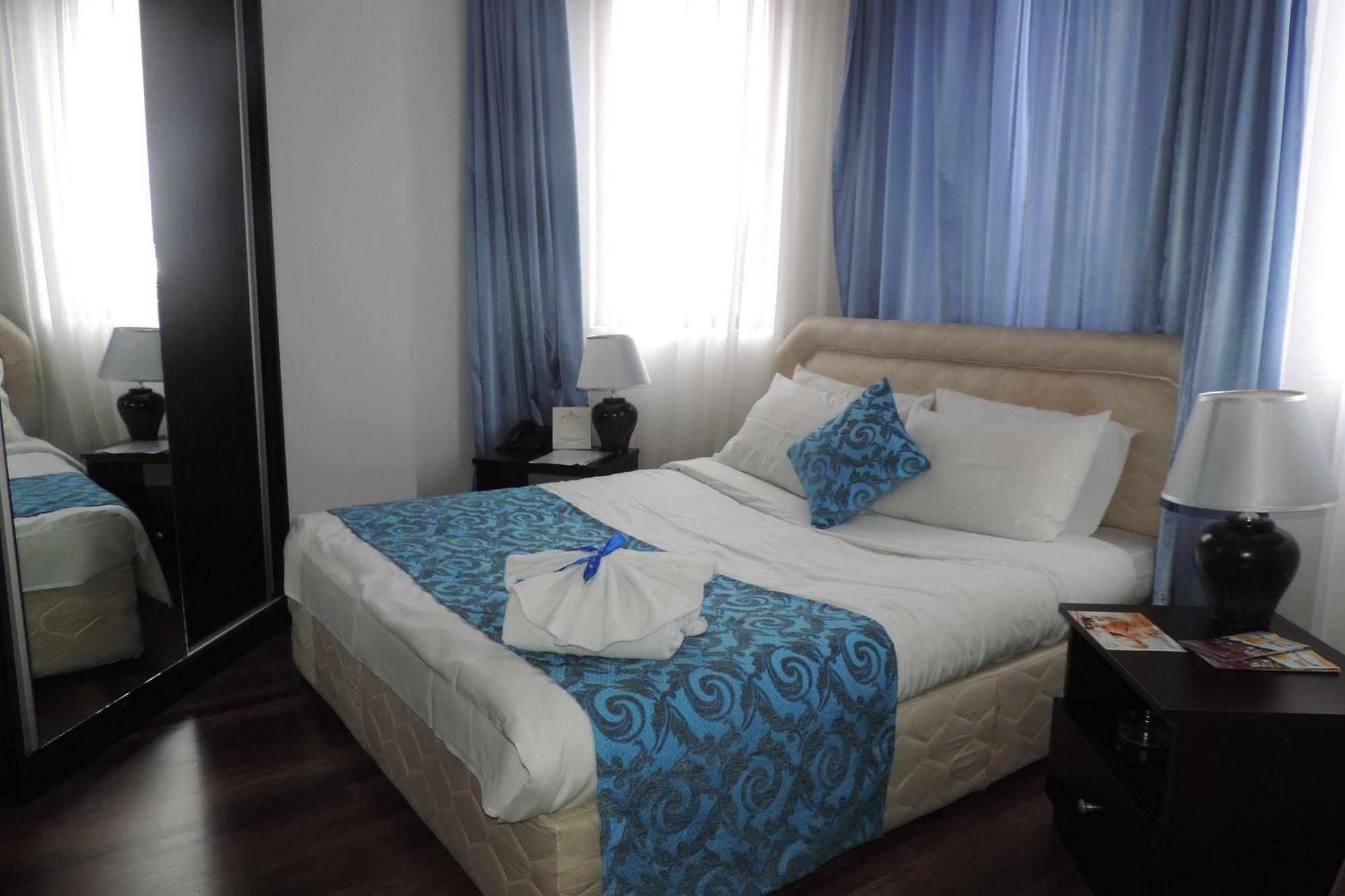 Aia Hotel Tiflis Dış mekan fotoğraf