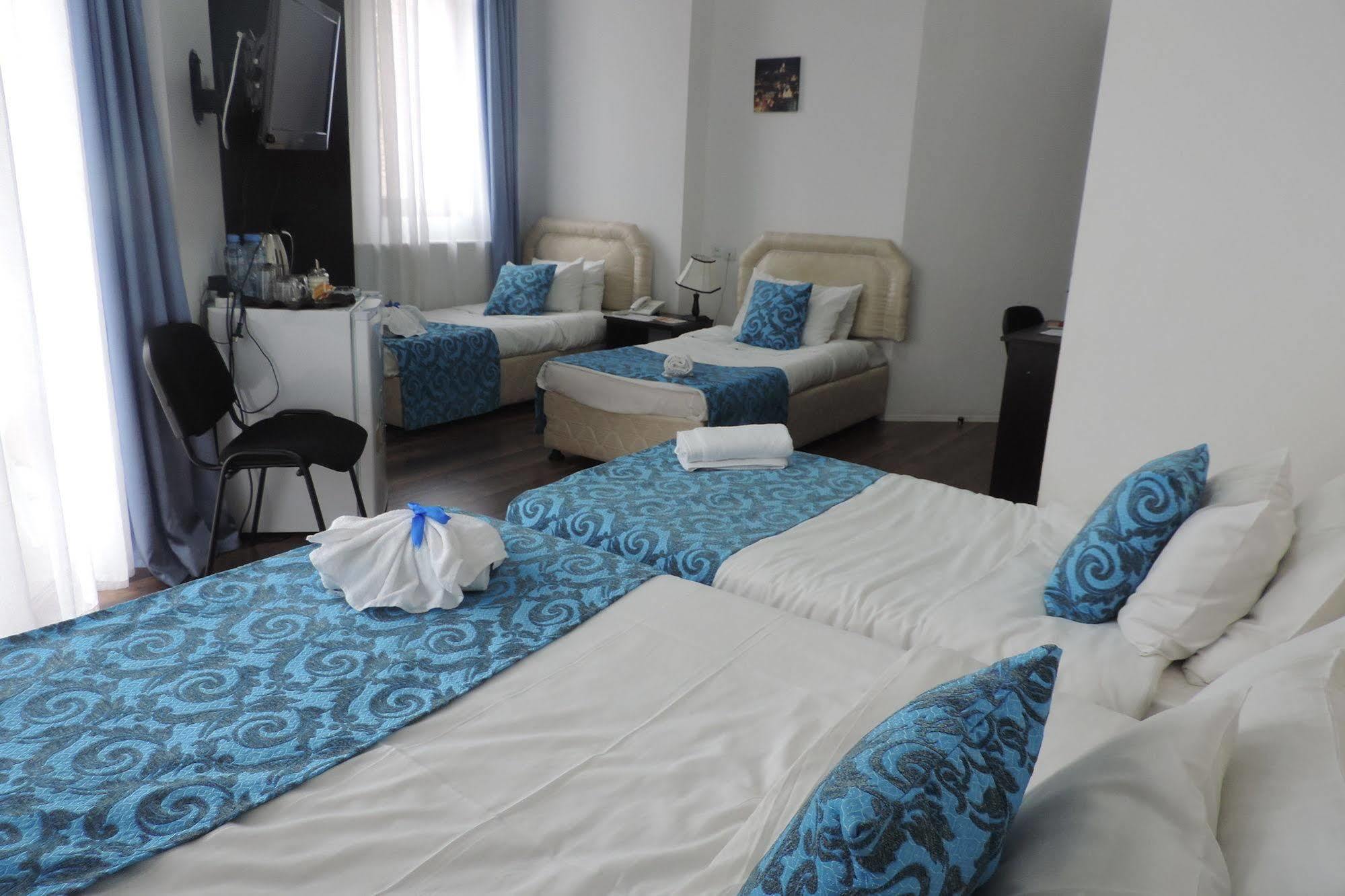 Aia Hotel Tiflis Dış mekan fotoğraf